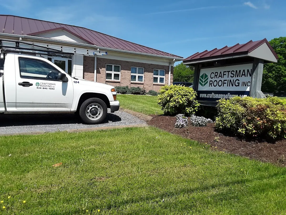 Quality Gutter & Downspout Repair by experienced craftsmen in Loudoun Valley Estates